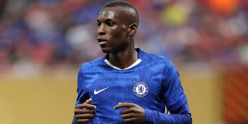 Phong độ , thành công và những tin nóng hỏi về Nicolas Jackson